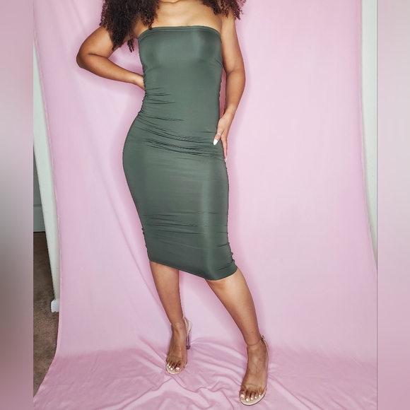 Tube Dress - Picture 4 of 8